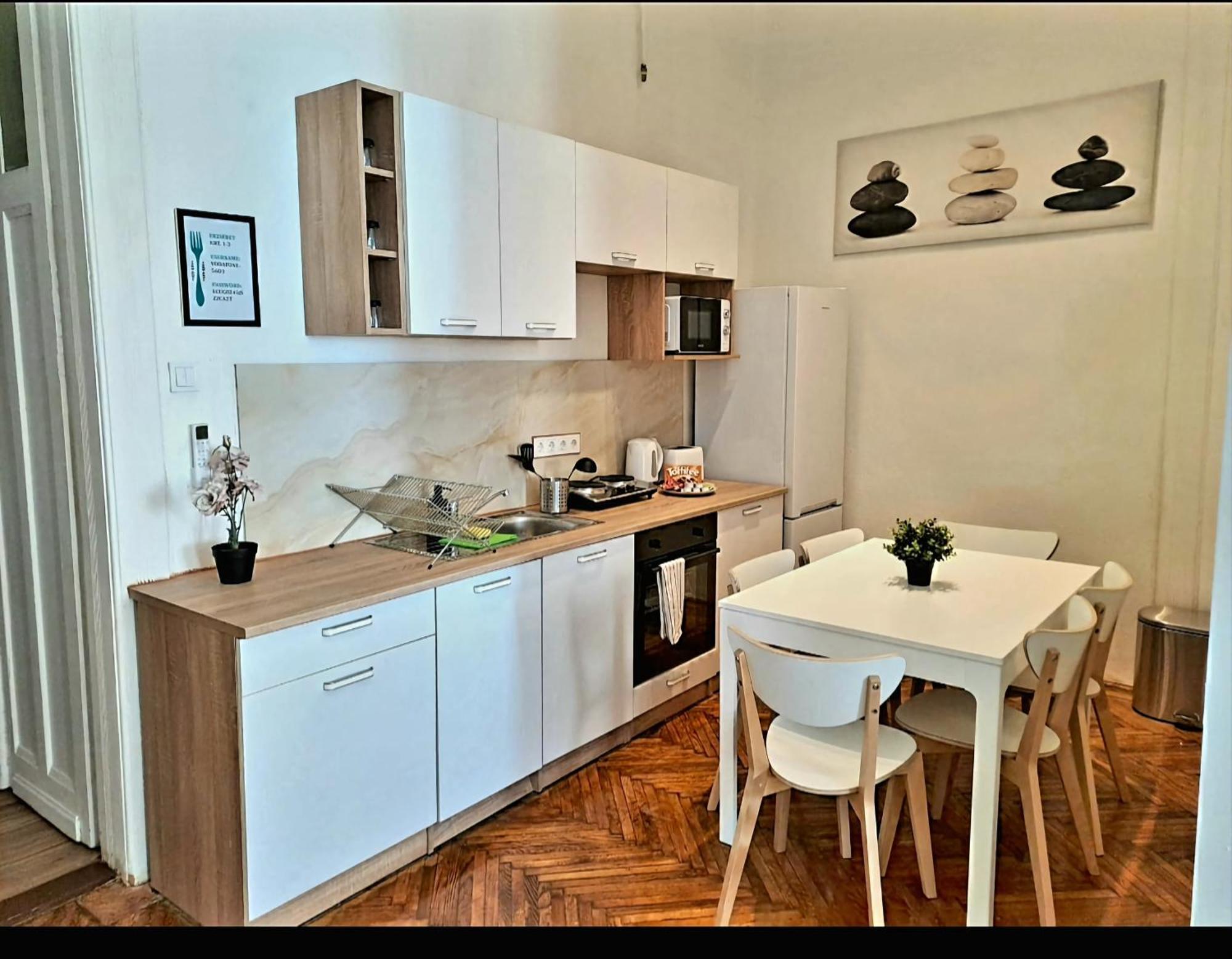 Csanady Fabulous Apartment Budapest Luaran gambar